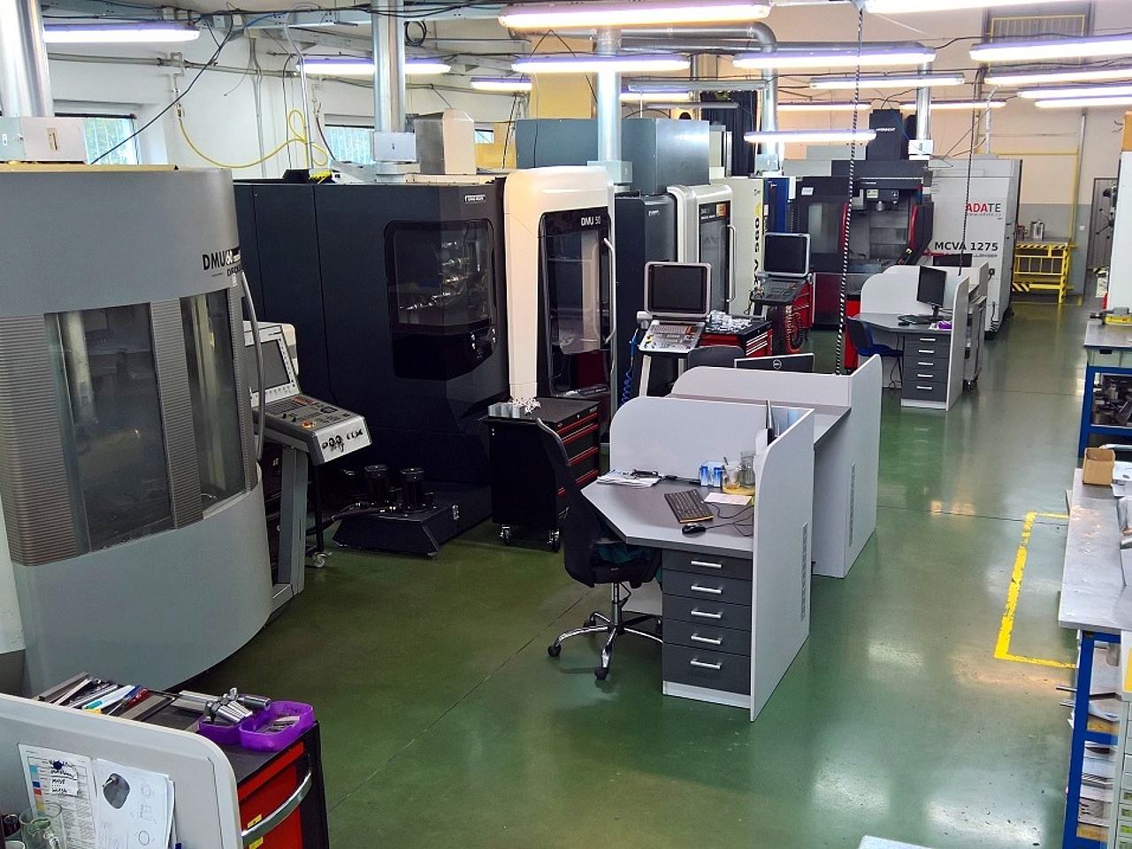 carouselVyroba Image